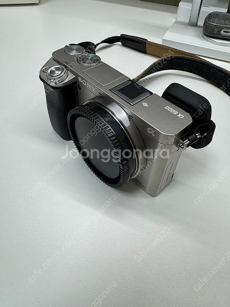 소니 A6000 카메라 + sel50f18 팝니다!--2
