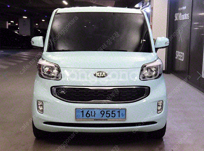 레이중고차시세 주행거리 짧은 차량! 깨끗하게 관리 잘된 전기차입니다! 강추!--6