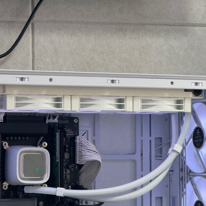 i7 14700KF + Z790 AORUS ELITE + 3열 수냉 화이트 수냉 서비스