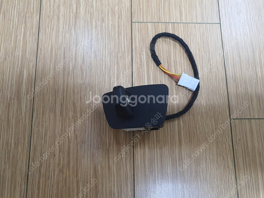 bmw f10 528i 520d 순정 핸들 열선 스위치...--1