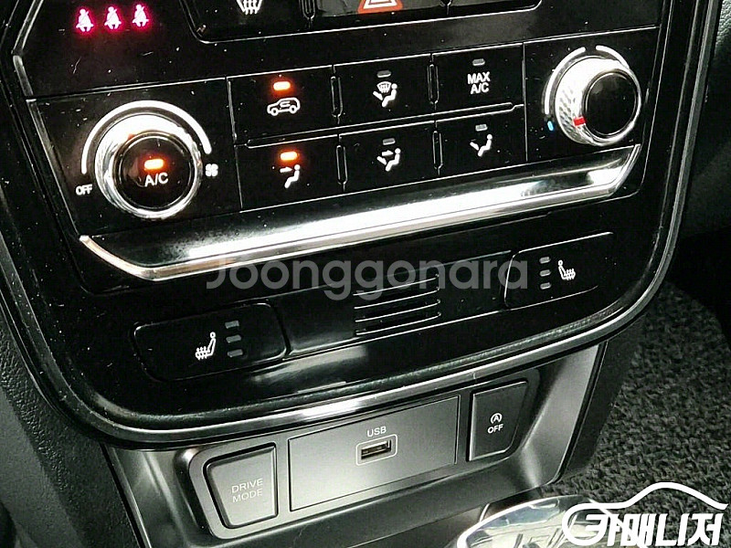 베리 뉴 티볼리 2WD 가솔린 1.5 2022 년 중고...--2