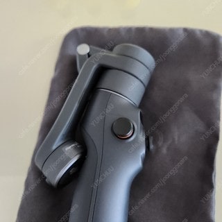 DJI 오즈모 모바일6 휴대폰 짐벌 플래티넘 그레이 새...--2
