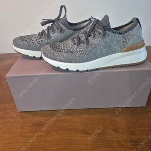 브루넬로쿠치넬리 스니커즈40사이즈