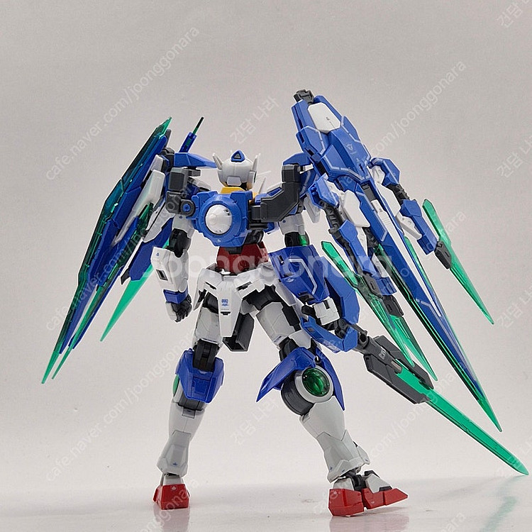 (최상) RG 퀀터 풀세이버 더블오 건담 반다이 프라모...--4