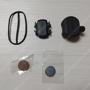 가민센서)) 가민(garmin) 스피드센서 +케이던스센서+여분배터리 일괄팝니다. (택포7만)
