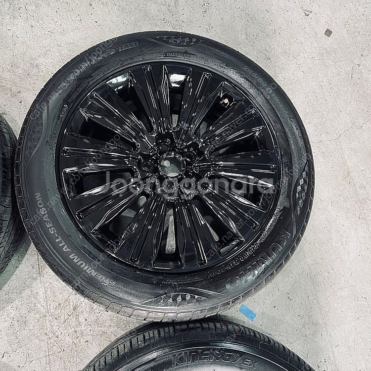 기아 K9 18인치 블랙휠타이어 순정휠타이어 판매--2