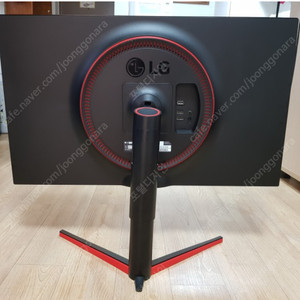 LG 울트라기어 32GK850F QHD 32인치 144HZ 게이밍모니터 무결점 신품급수준