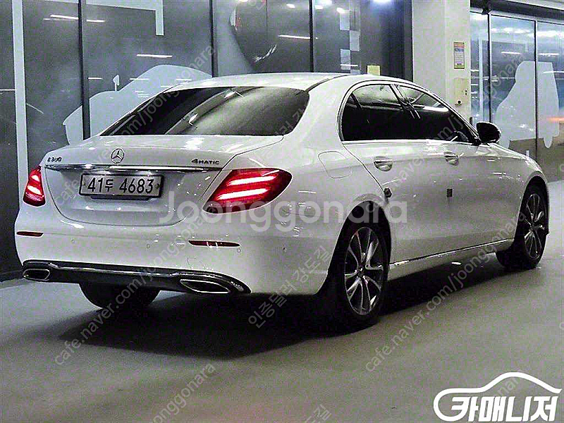 [벤츠]E-클래스 W213 E300 4MATIC 아방가...--4