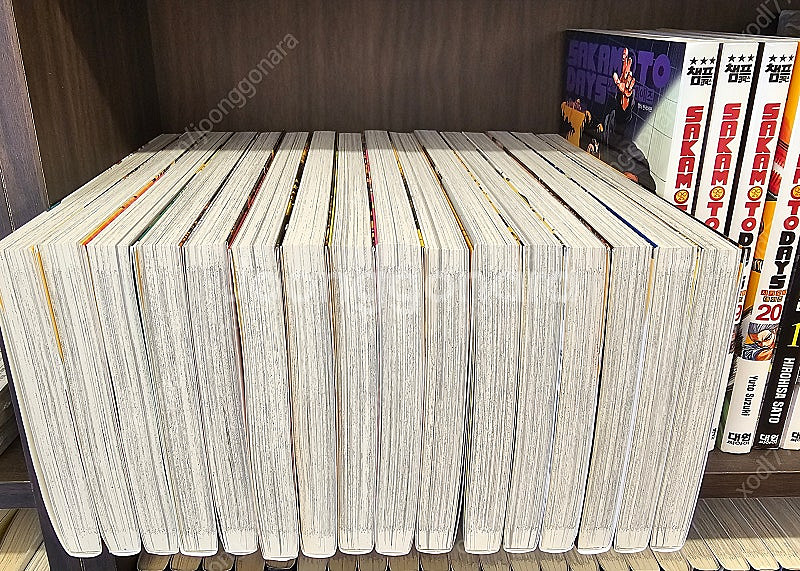 만화책 사카모토데이즈 1~20 택포판매합니다--1
