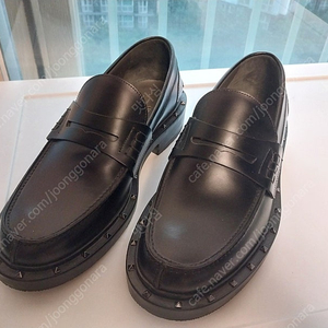 발렌티노 락스터드 로퍼 260~265