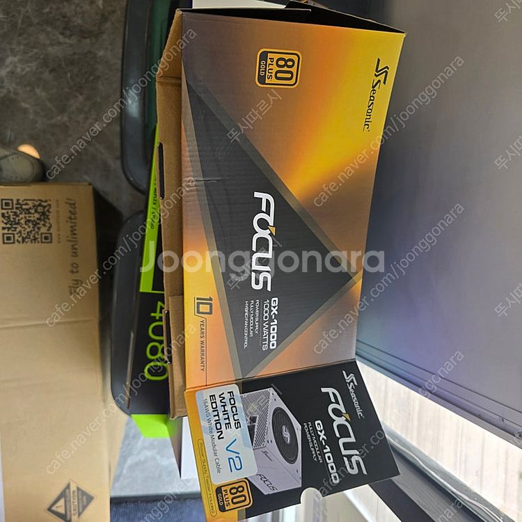4080 데스크탑 판매합니다.--3