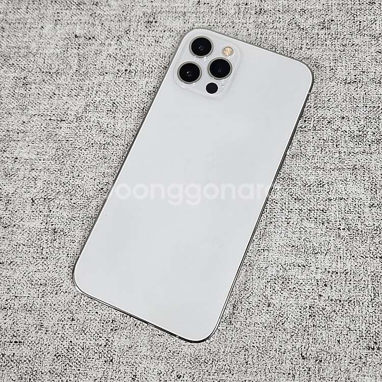 외관초깔끔 무잔상! 아이폰 12프로 256G 실버색상 ...--1