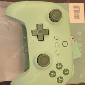 8bitdo 얼티메이트 유스 PC용 무선 게임패드