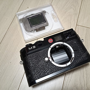 라이카 M9 <<부품용>> - Leica M9 센서 제외