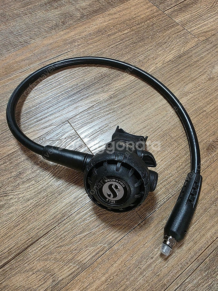 스쿠바프로 R195판매합니다(블랙)--0