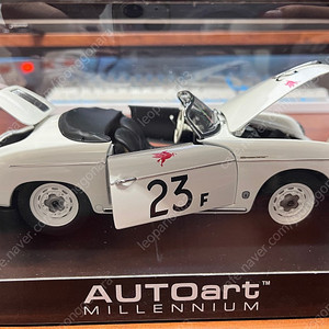 포르쉐 356A 스피드스터 컨버터블 1:18 autoart 오토아트 제품