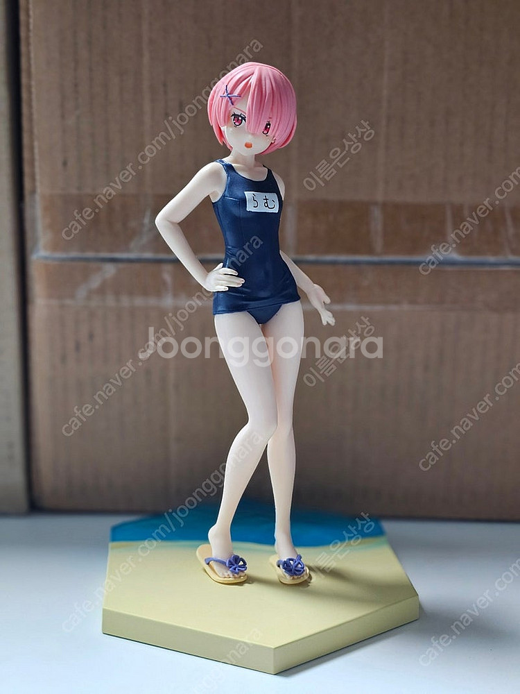 리제로 렘,람 경품 피규어 팝니다--2