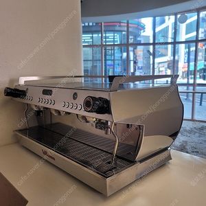 신형 라마르조꼬 커피머신기 3구 반자동 GB5 S AV 정품