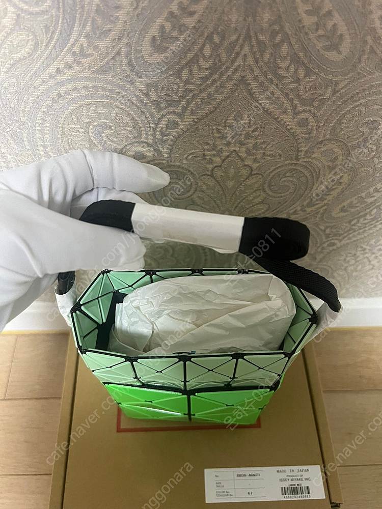 바오바오 루센트 크로스 바디백 이미지