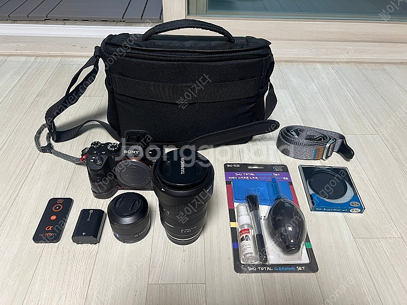 A7M3 팝니다(바디,탐론28-75,고독스v860,림즈...--1