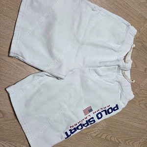 폴로 스포츠 반바지