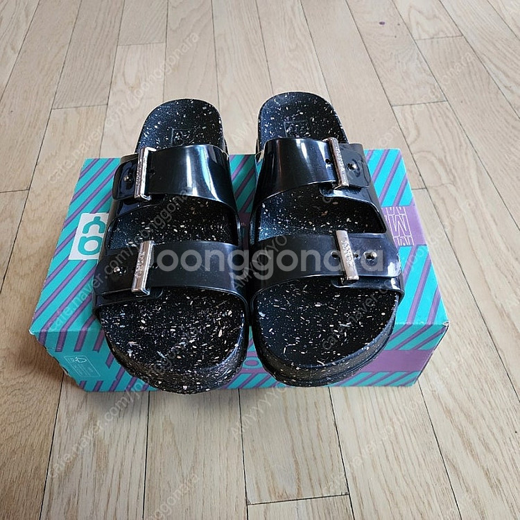 작시 슬리퍼 245사이즈 판매합니다--0