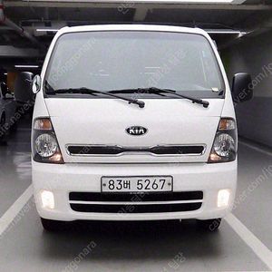 중고트럭 매매 봉고3 카고 1톤 킹캡 중고화물차매매 흰색 2019년식 57,676km 1.0톤/킹캡/초장축/(CRDi) 럭셔리 수원중고차