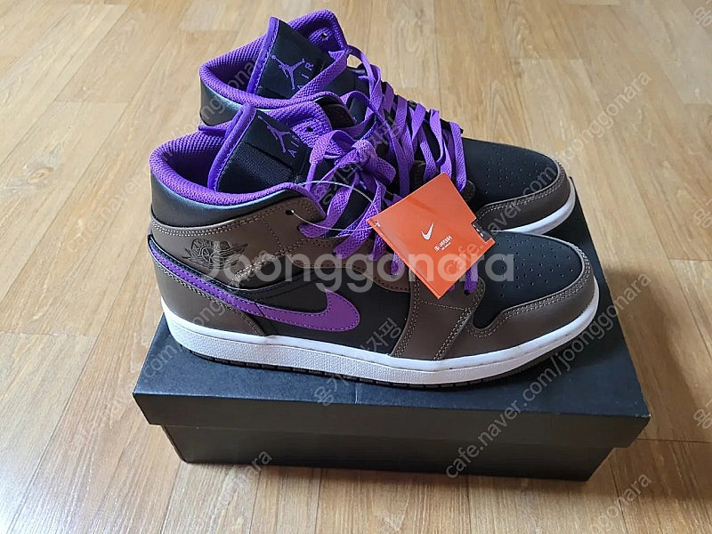 NIKE 나이키 에어조던1 미드(270) 새상품 판매합...--3
