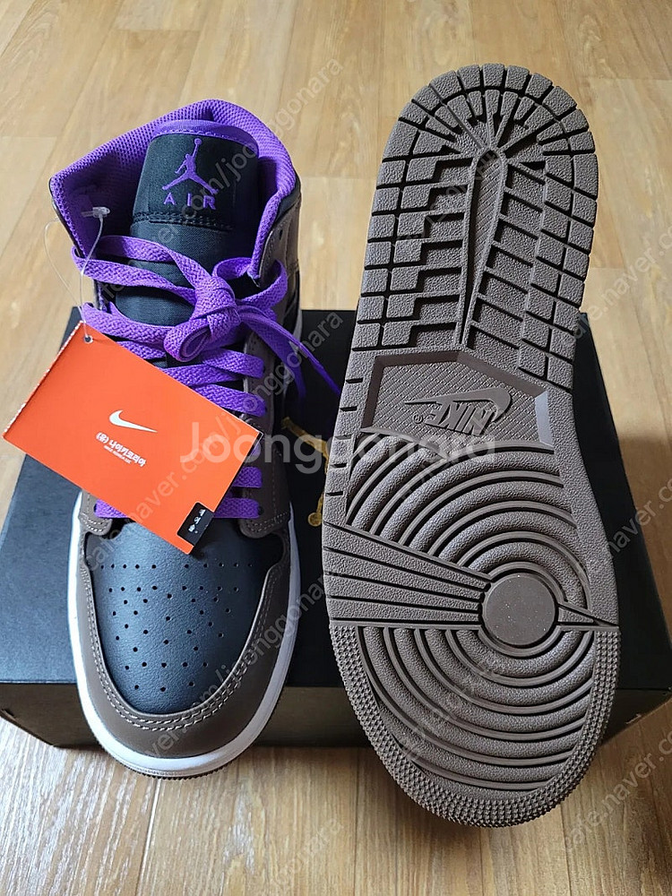 NIKE 나이키 에어조던1 미드(270) 새상품 판매합...--6