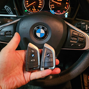 BMW 520d 2013년식 칼키 일체형 스마트키 추가 복제 및 보안 연동 등록까지 완벽 복원 시공!