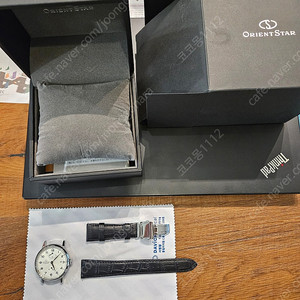 오리엔트 스타 헤리티지 고딕 판매합니다. (가죽스트랩 미사용)
