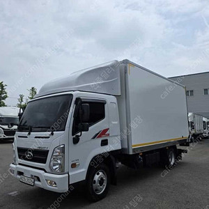 내장탑차 중고 내장탑 3.5톤 중고차 흰색 2023년식 2,539km 3.5톤 개인사업자 차량구매