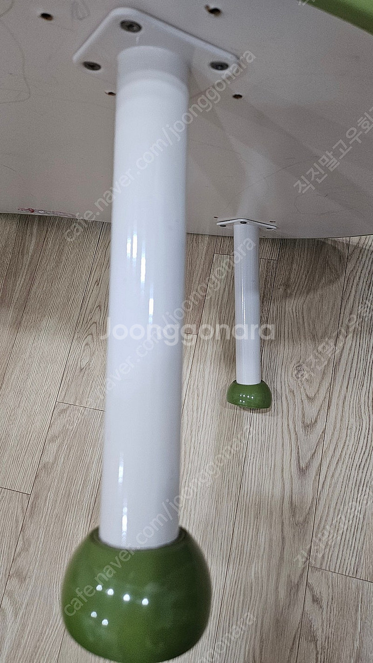 일룸 땅콩책상 낮은다리--0