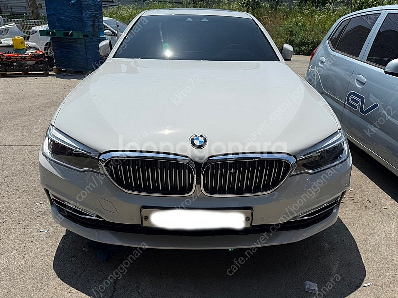 bmw g30 전기형 앞범퍼 뒷범퍼와 헤드라이트 테일램...--0