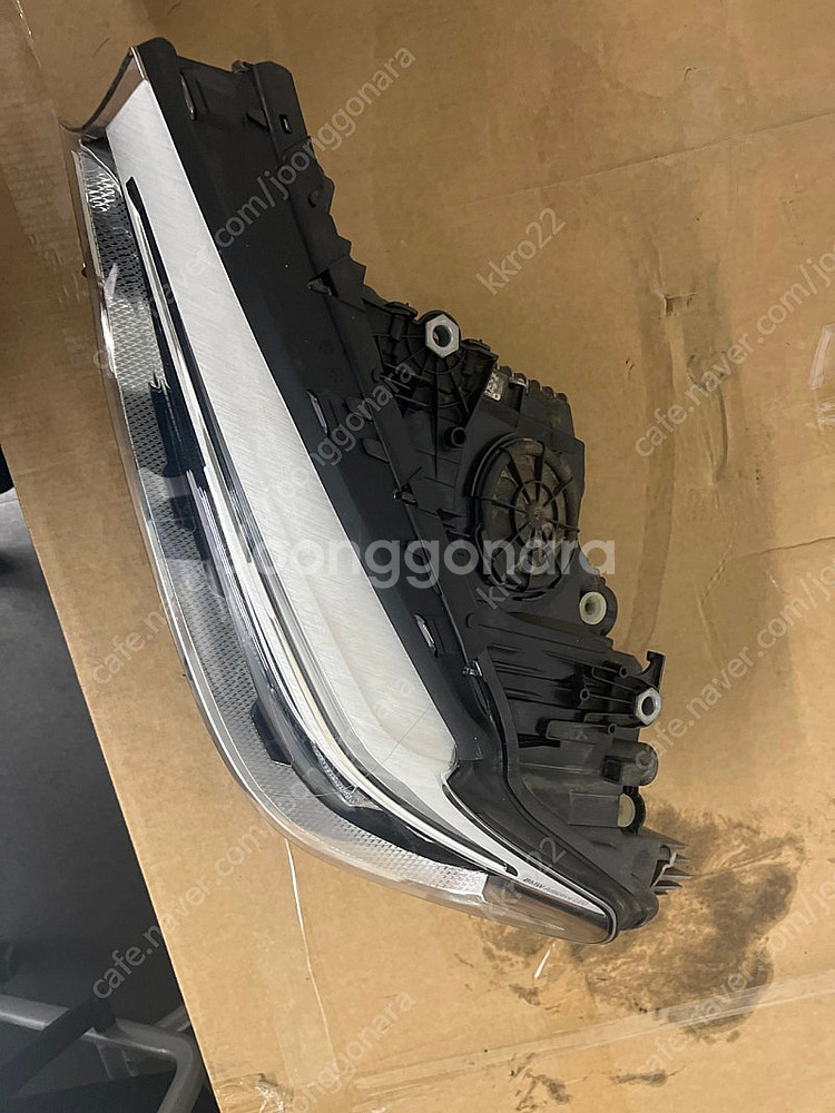bmw g30 전기형 앞범퍼 뒷범퍼와 헤드라이트 테일램...--7