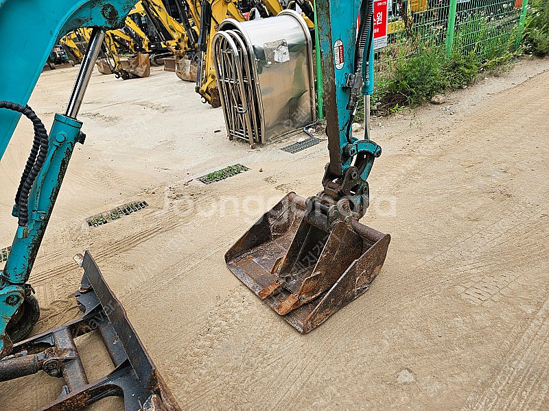 중고미니굴삭기 코벨코 SK17 포크레인 10년식 버켓3...--4