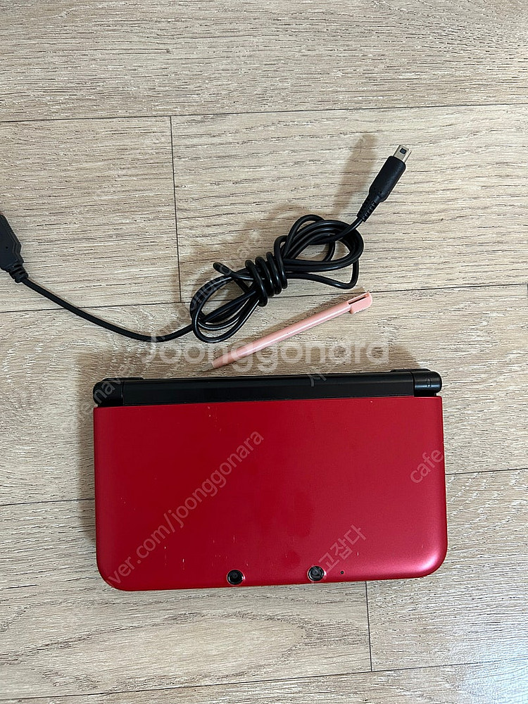 3DS Xl 레드 색상 실기용 16.5만에 팝니다 (사...--0