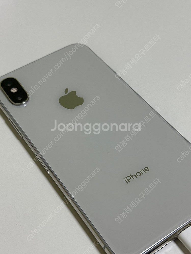 아이폰XS 256GB 실버 배터리 100%--0