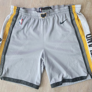 나이키 NBA 클리블랜드 캐벌리어스 쇼츠 XL 사이즈
