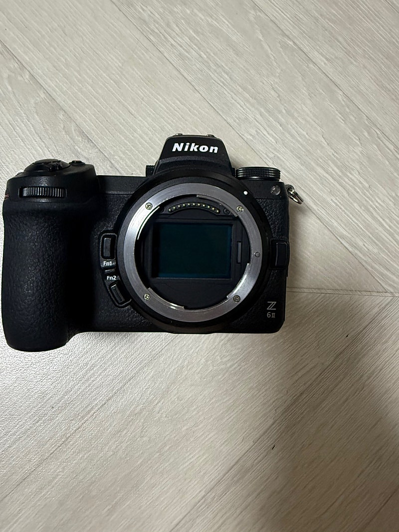 니콘 z6iii + z14-24 f2.8 렌즈 - CFB 판매합니다