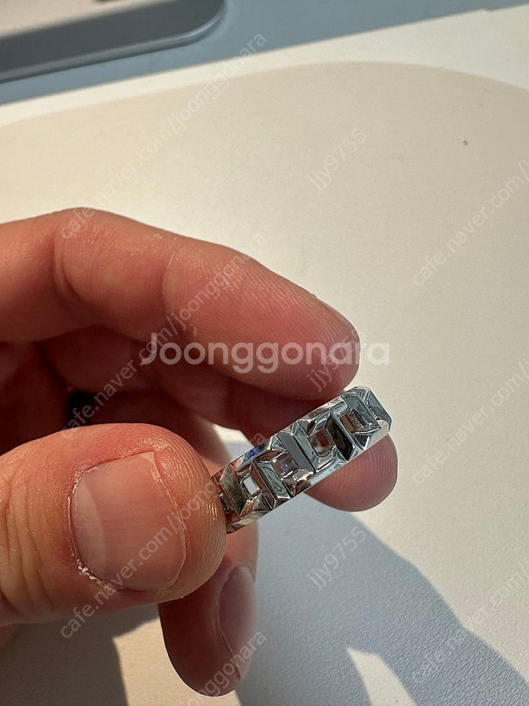 티파니앤코 5.5MM 트루 네로우링 실버 반지--2