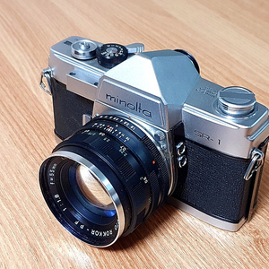 디토겜성 클레식 필름카메라, Minolta SR-1