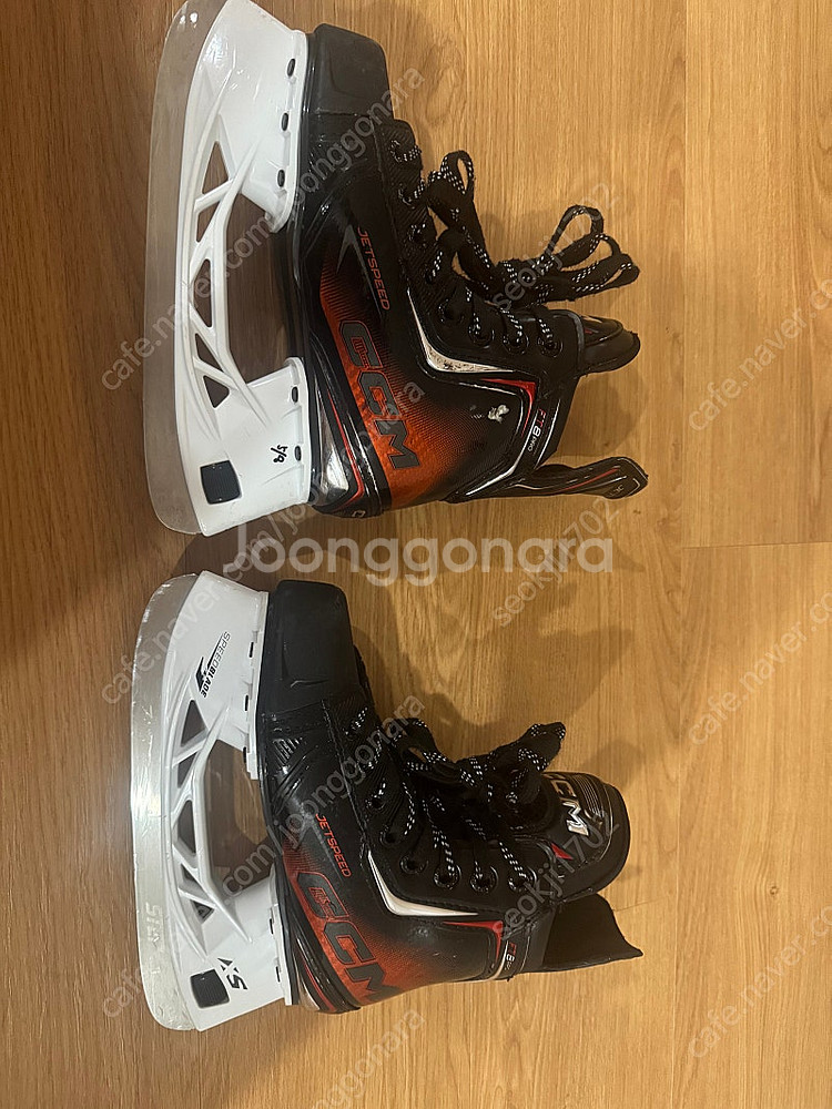 CCM Jetspeed FT8 Pro Skates Yo...--6