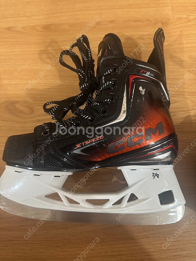 CCM Jetspeed FT8 Pro Skates Yo...--7