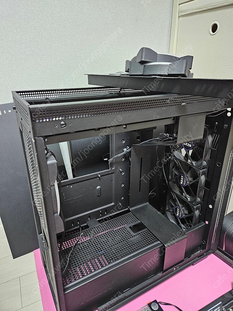 NZXT H710i (매트 블랙)--0