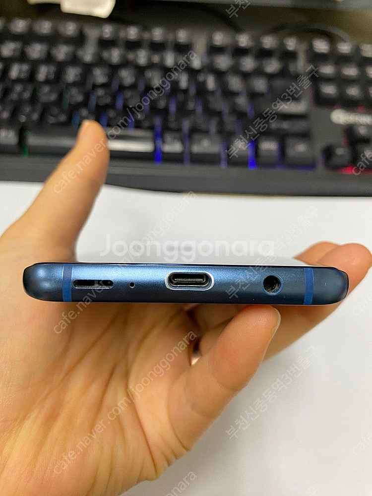 205549 갤럭시S9플러스 갤럭시S9+ 블루 외관SS...--7