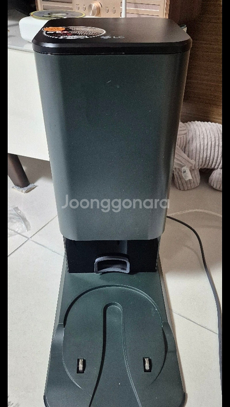 LG 정품 R5 R9 로봇청소기용 올인원타워만 팝니다--0