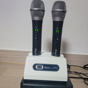 디지털컴 max2 무선마이크 판매합니다