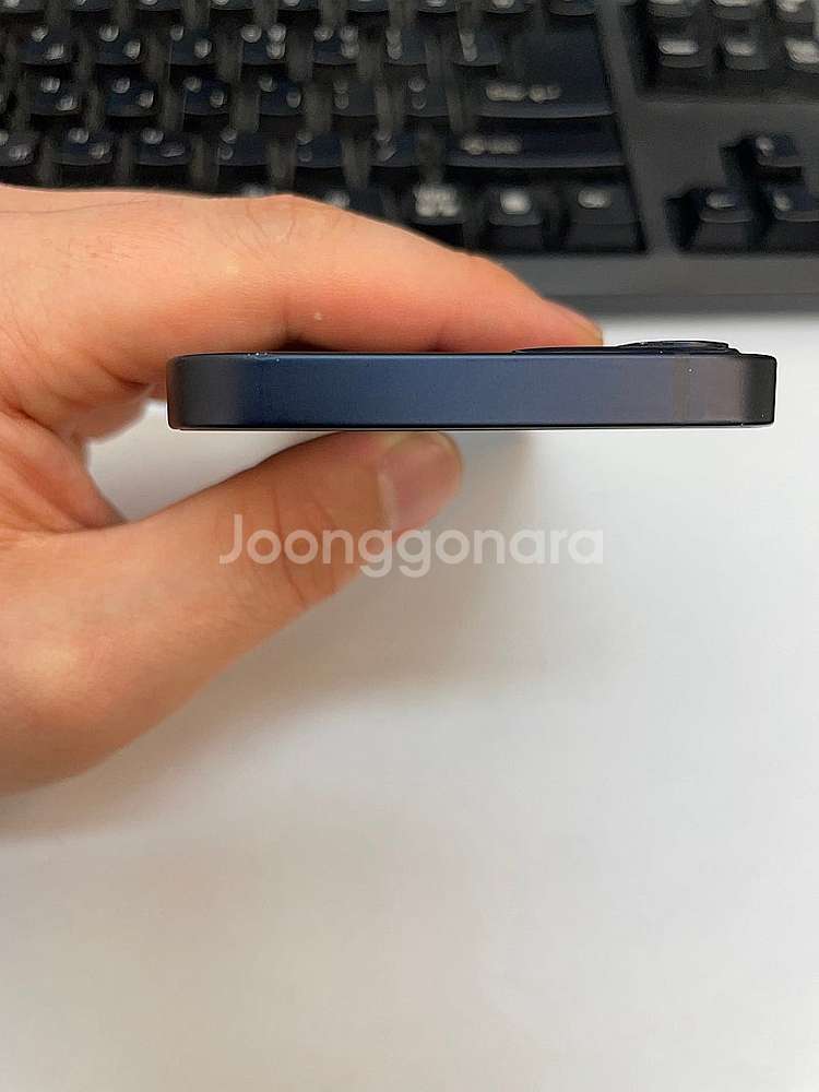 아이폰12미니 블랙 64GB 상태좋은 중고20만팝니다.--3