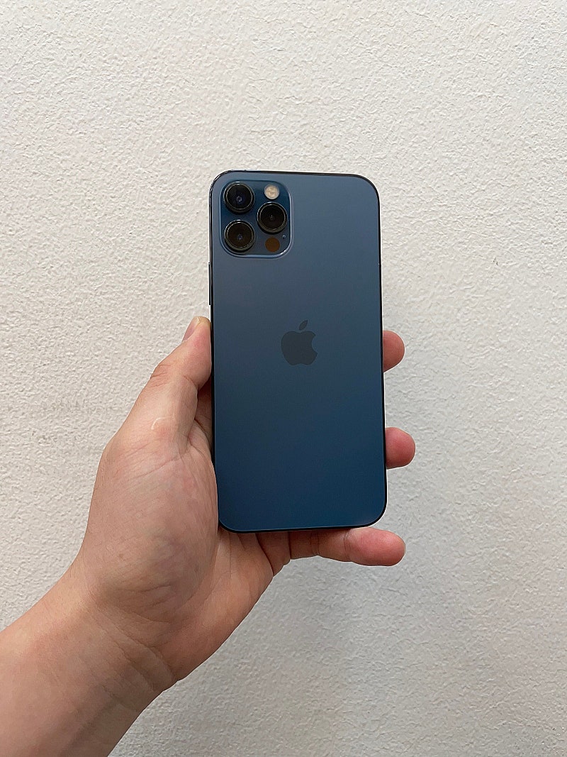 아이폰12프로 블루 256GB 배터리87% 상태좋은 중...--0